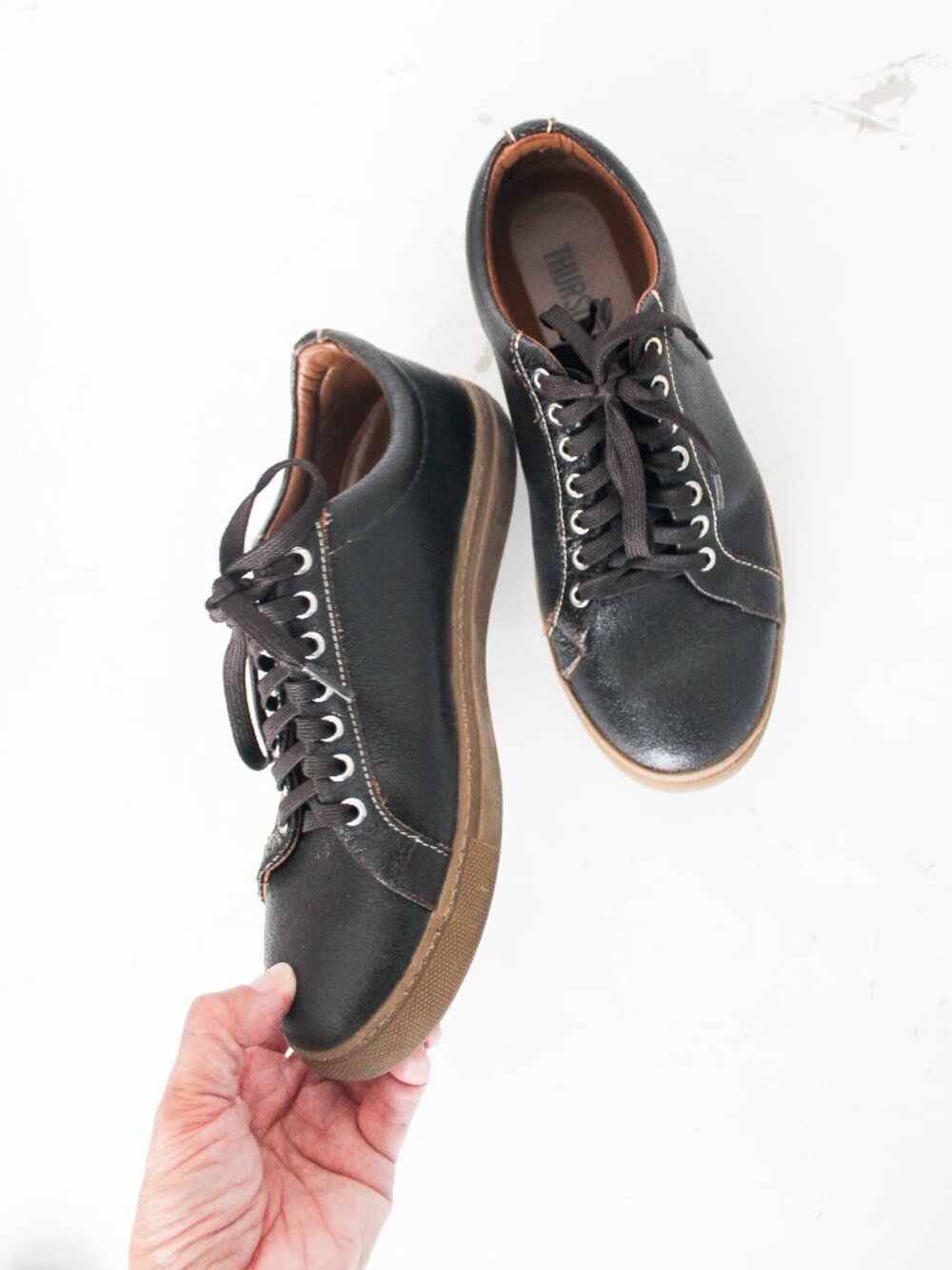 Thursday Boot Company Premier Low Top in Cacao Leather Shoes Women's Size 8.5